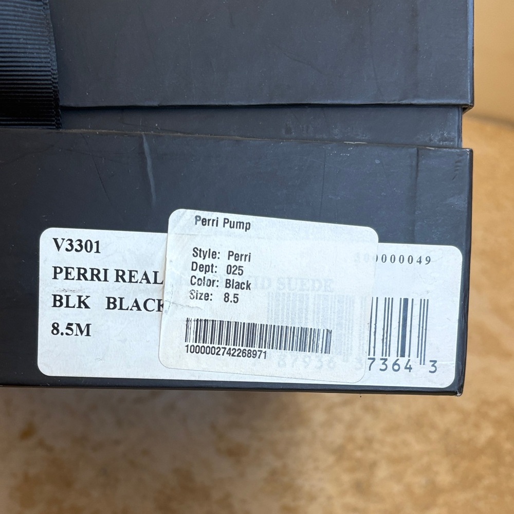 Rachel Zoe Black Textured Heels - Picture 9 of 9
